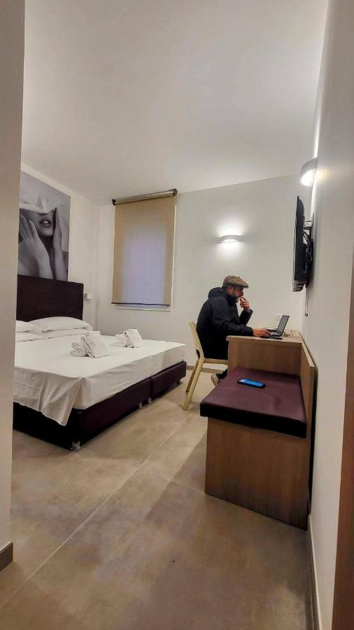 Bertiera Rooms Bologna Luaran gambar