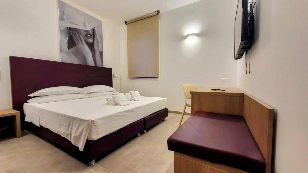 Bertiera Rooms Bologna Luaran gambar
