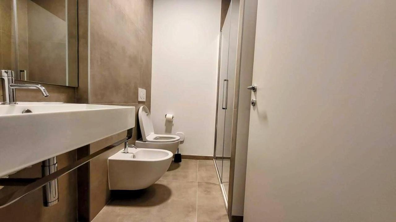 Bertiera Rooms Bologna Luaran gambar